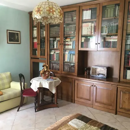 Giulia Apartment *