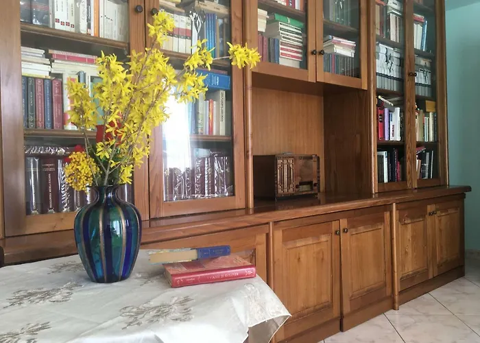 Giulia アヴェッツァーノ