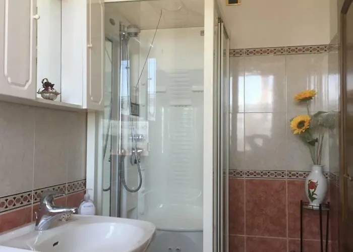 Giulia * アヴェッツァーノ